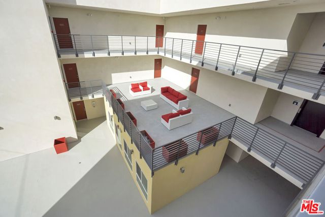 6925 Knowlton Place 401, Los Angeles, CA 90045