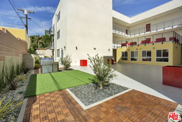 6925 Knowlton Place 401, Los Angeles, CA 90045