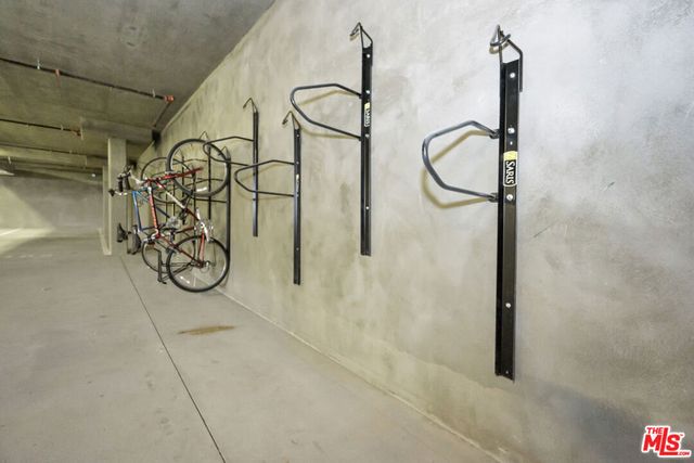 6925 Knowlton Place 401, Los Angeles, CA 90045