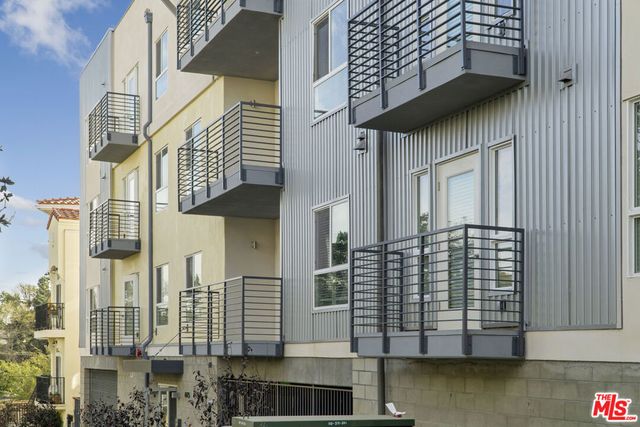 6925 Knowlton Place 401, Los Angeles, CA 90045