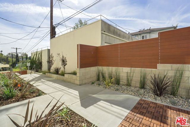 6925 Knowlton Place 401, Los Angeles, CA 90045