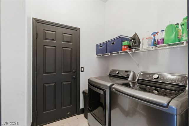 1661 Mount Tremblant Avenue, Las Vegas, NV 89123