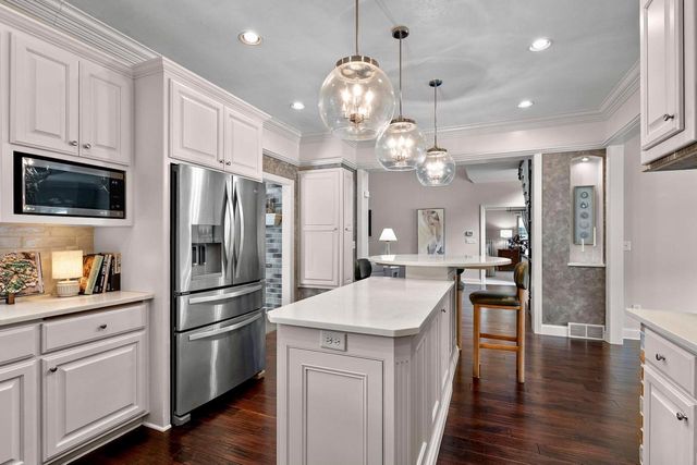 120 GARDEN GATE COURT, Green Bay, WI 54313