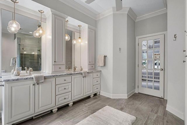 120 GARDEN GATE COURT, Green Bay, WI 54313