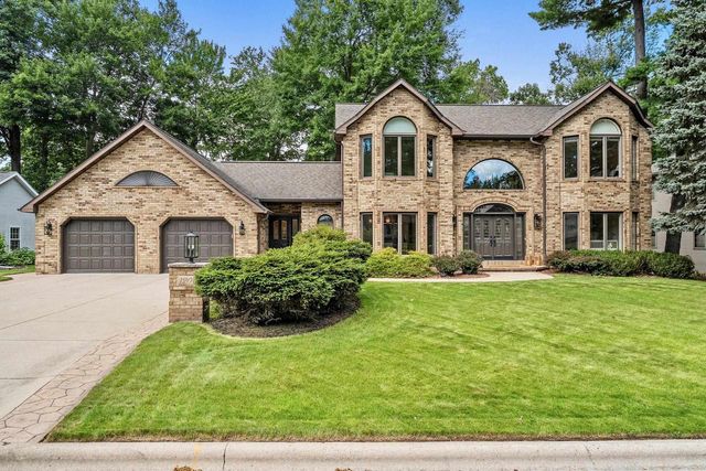 120 GARDEN GATE COURT, Green Bay, WI 54313