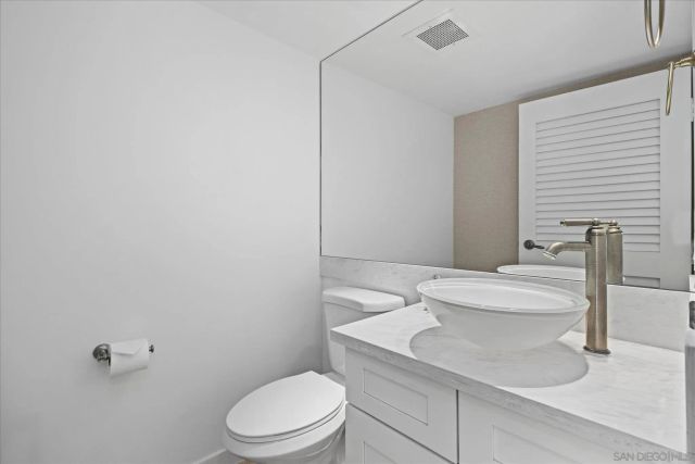 500 W Harbor Drive 136, San Diego, CA 92101