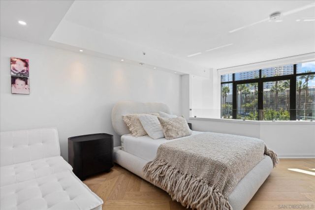 500 W Harbor Drive 136, San Diego, CA 92101