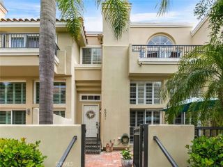 6051 Shadowbrook Circle, Huntington Beach, CA 92648