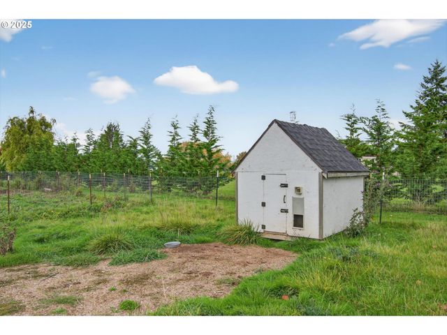 29 LITTLE ISLAND Ln, Cathlamet, WA 98612