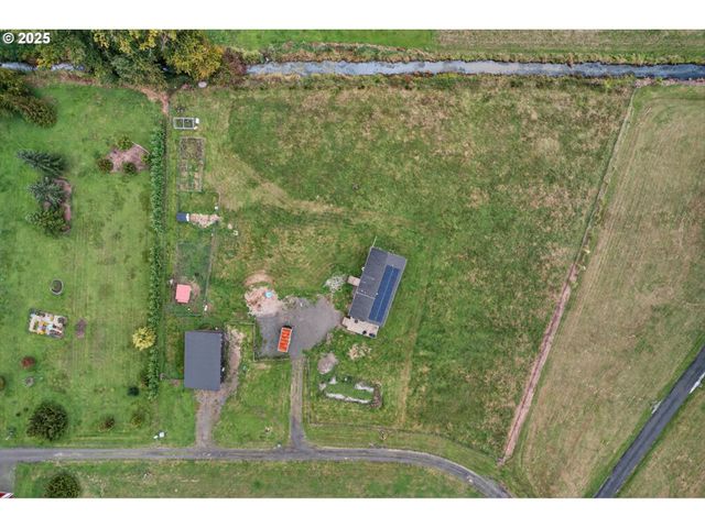 29 LITTLE ISLAND Ln, Cathlamet, WA 98612