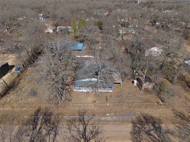 108 Blackfoot Drive, Mabank, TX 75156