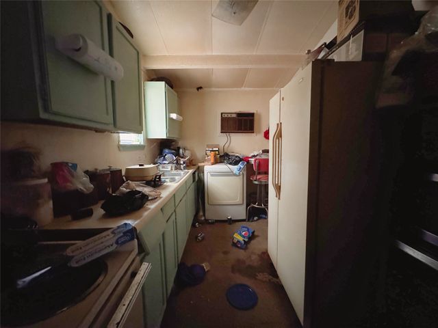 108 Blackfoot Drive, Mabank, TX 75156