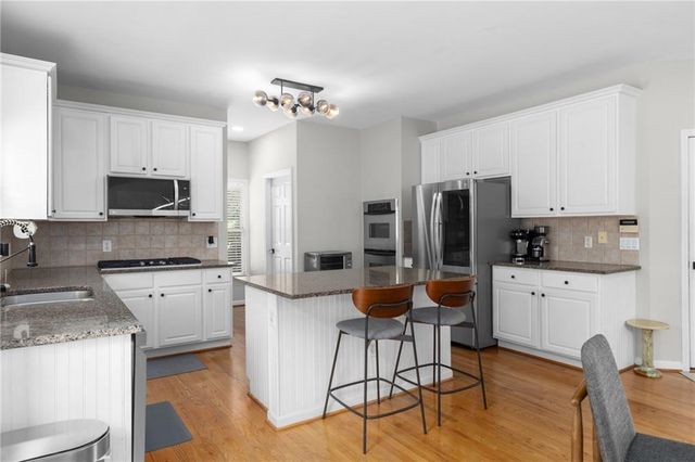 2630 Stonehill Drive, Cumming, GA 30041