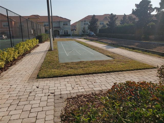 8965 CAT PALM ROAD, Kissimmee, FL 34747