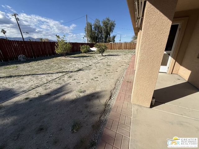 2869 Stardust Avenue, Thermal, CA 92274