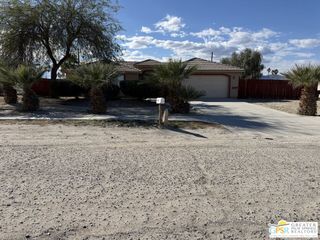 2869 Stardust Avenue, Thermal, CA 92274