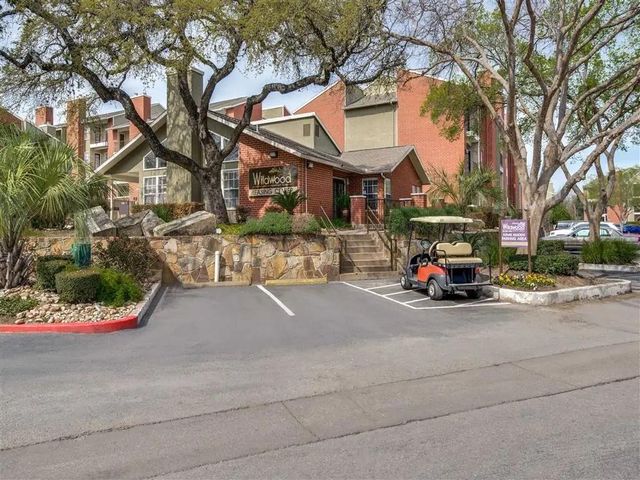 7610 Cameron Rd 356, Austin, TX 78752