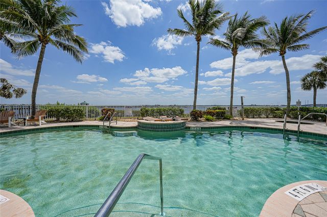 5114 MELBOURNE STREET A202, Punta Gorda, FL 33980