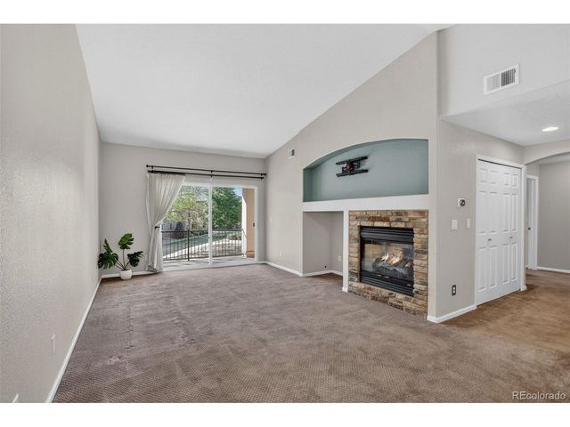 1703 Whitehall Dr 4A, Longmont, CO 80504