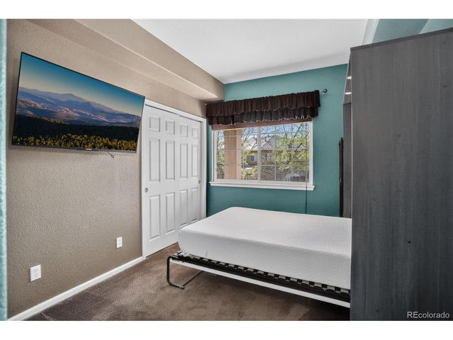 1703 Whitehall Dr 4A, Longmont, CO 80504