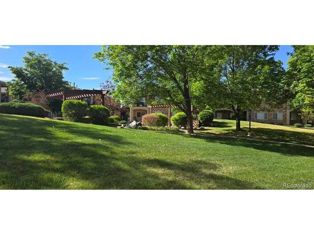1703 Whitehall Dr 4A, Longmont, CO 80504
