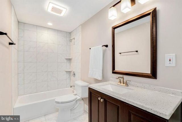 17616 GARRETT DR, Gaithersburg, MD 20878