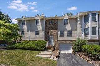 10 Brookstone Cir, Parsippany-troy Hills Twp., NJ 07950