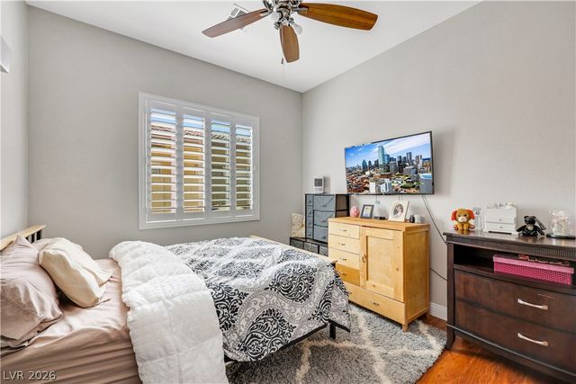 7135 Comanche Canyon Avenue, Las Vegas, NV 89113
