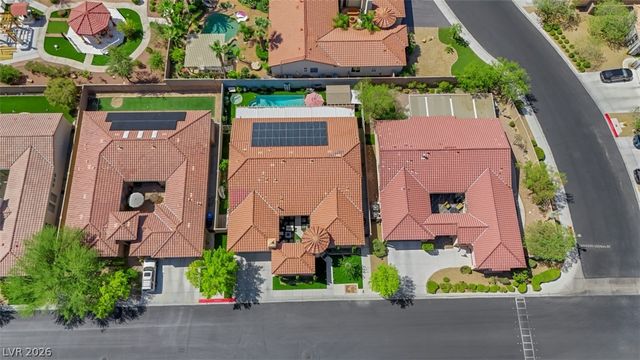 7135 Comanche Canyon Avenue, Las Vegas, NV 89113