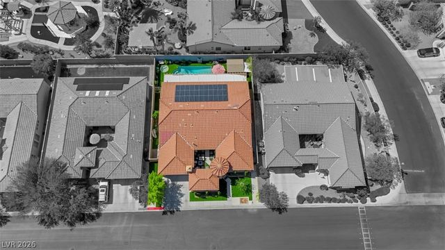7135 Comanche Canyon Avenue, Las Vegas, NV 89113