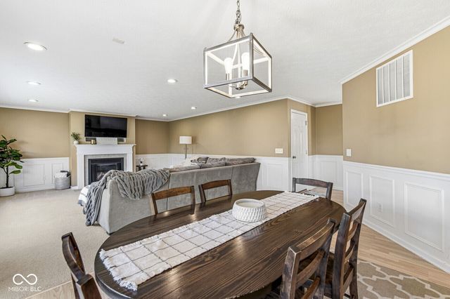 7825 Andaman Drive, Zionsville, IN 46077