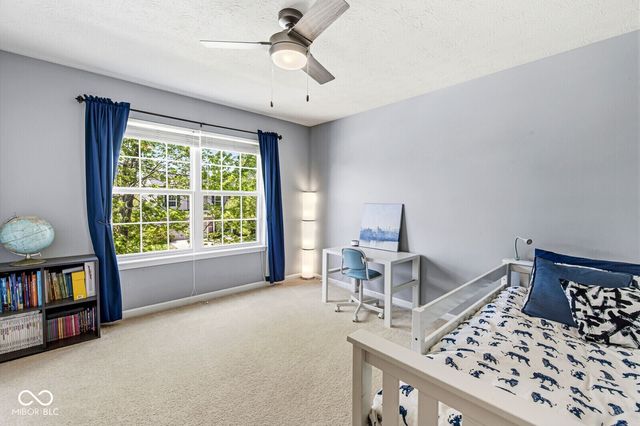 7825 Andaman Drive, Zionsville, IN 46077