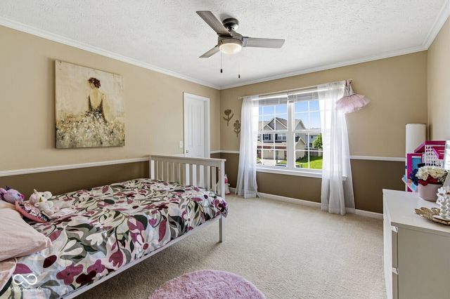 7825 Andaman Drive, Zionsville, IN 46077
