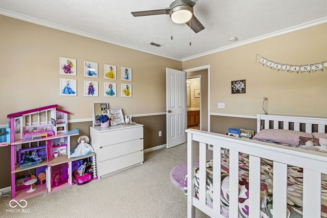 7825 Andaman Drive, Zionsville, IN 46077