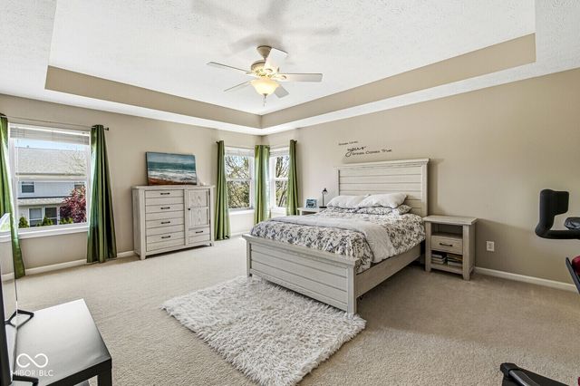 7825 Andaman Drive, Zionsville, IN 46077