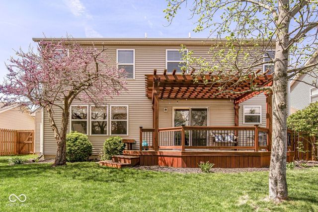 7825 Andaman Drive, Zionsville, IN 46077