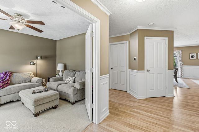 7825 Andaman Drive, Zionsville, IN 46077