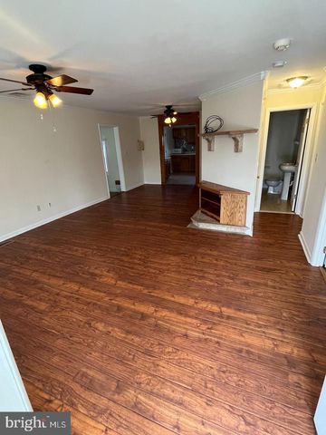 3 WILBUR RD, Baltimore, MD 21221