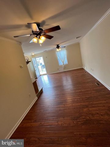 3 WILBUR RD, Baltimore, MD 21221