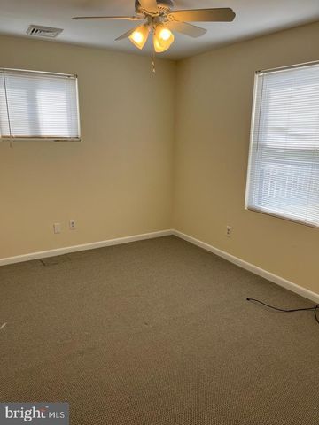 3 WILBUR RD, Baltimore, MD 21221