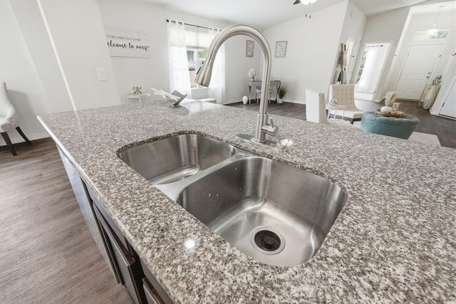 8425 Sevilla Street, Navarre, FL 32566