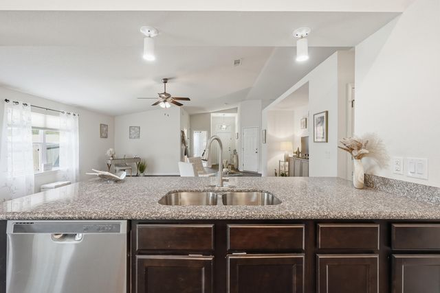 8425 Sevilla Street, Navarre, FL 32566