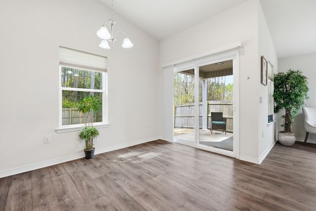 8425 Sevilla Street, Navarre, FL 32566