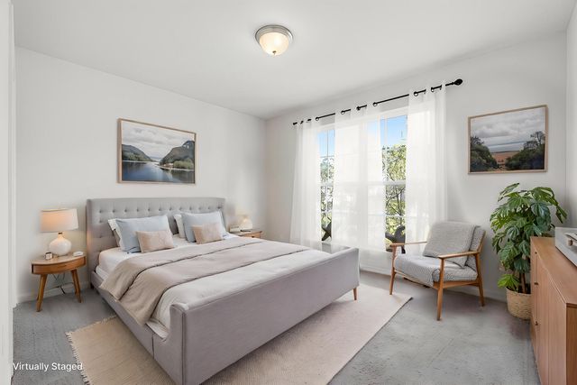 8425 Sevilla Street, Navarre, FL 32566