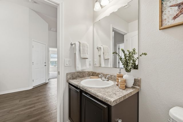 8425 Sevilla Street, Navarre, FL 32566