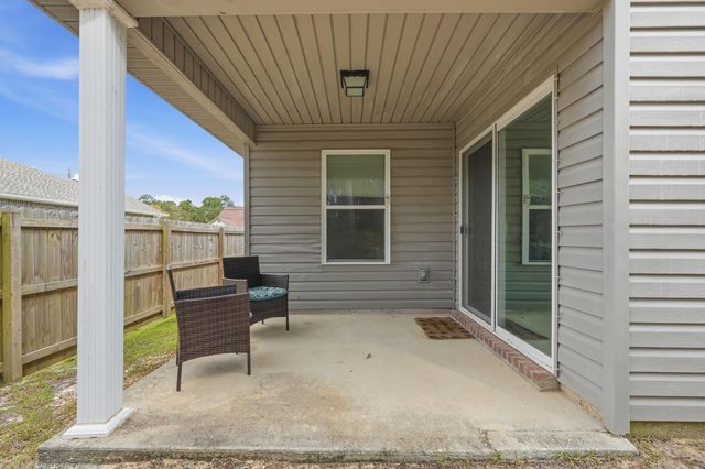 8425 Sevilla Street, Navarre, FL 32566