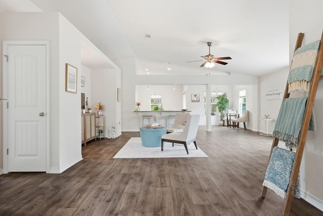 8425 Sevilla Street, Navarre, FL 32566