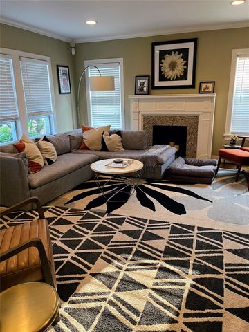 2106 Colquitt Street, Houston, TX 77098