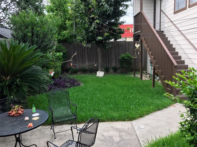 2106 Colquitt Street, Houston, TX 77098