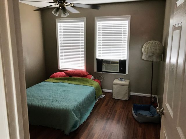 2106 Colquitt Street, Houston, TX 77098